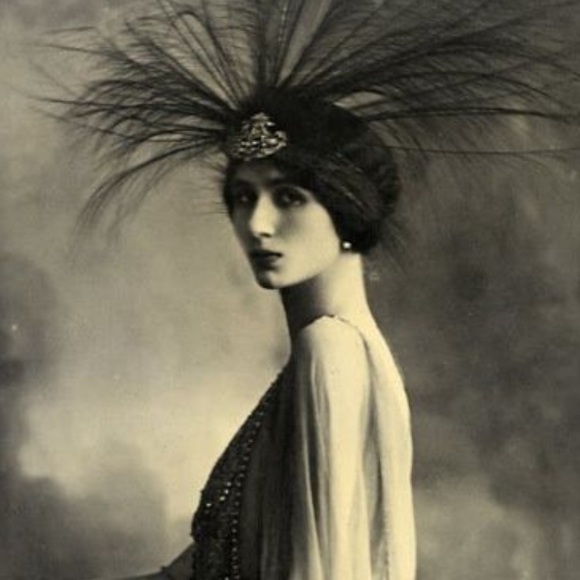 Meet your Posher, Melissa - Picture 2 of 2